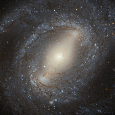 La galaxie spirale barrée NGC 4394